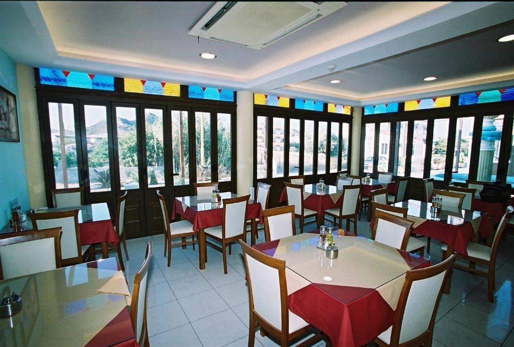 Grecian Fantasia Resort ฟาลิรากี ภายนอก รูปภาพ
