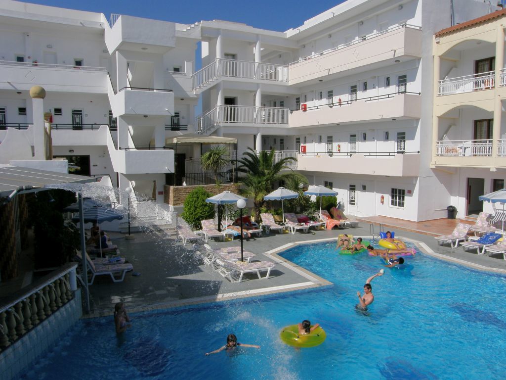 Grecian Fantasia Resort ฟาลิรากี ภายนอก รูปภาพ